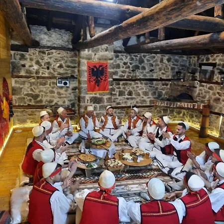 Kulla Hupi Agriturism イン *