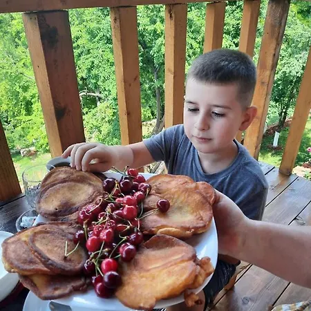 Kulla Hupi Agriturism * Fushe-Bulqize