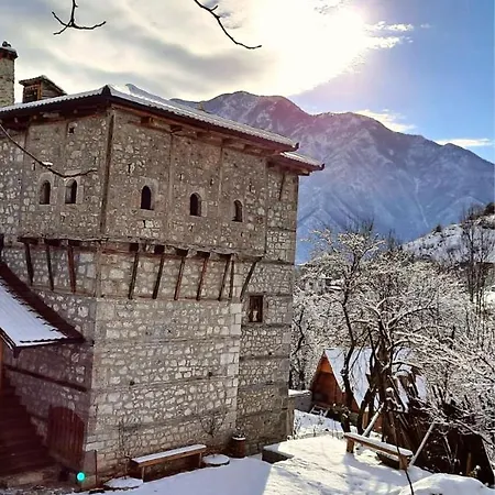 Kulla Hupi Agriturism Πανδοχείο