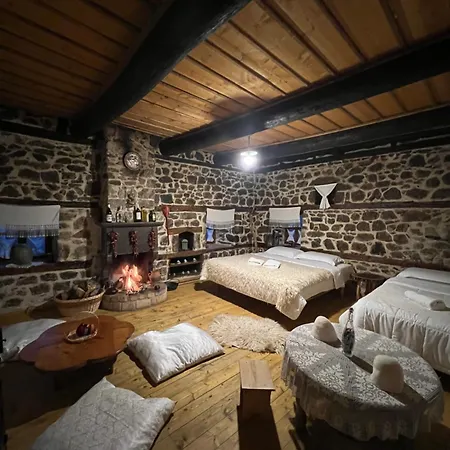 Kulla Hupi Agriturism Kro *