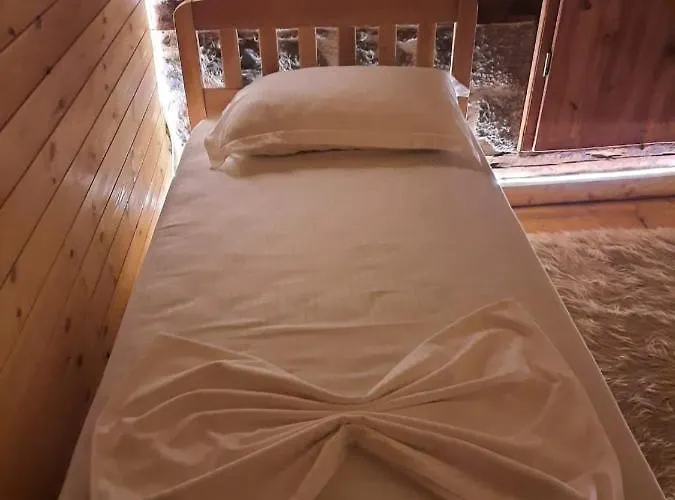 Kulla Hupi Agriturism *