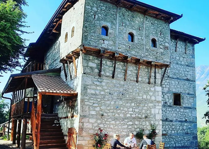 Kulla Hupi Agriturism *