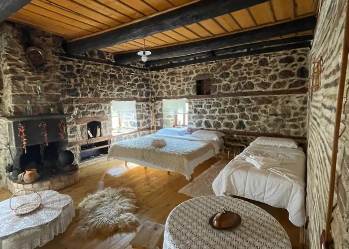Kulla Hupi Agriturism イン Fushe-Bulqize