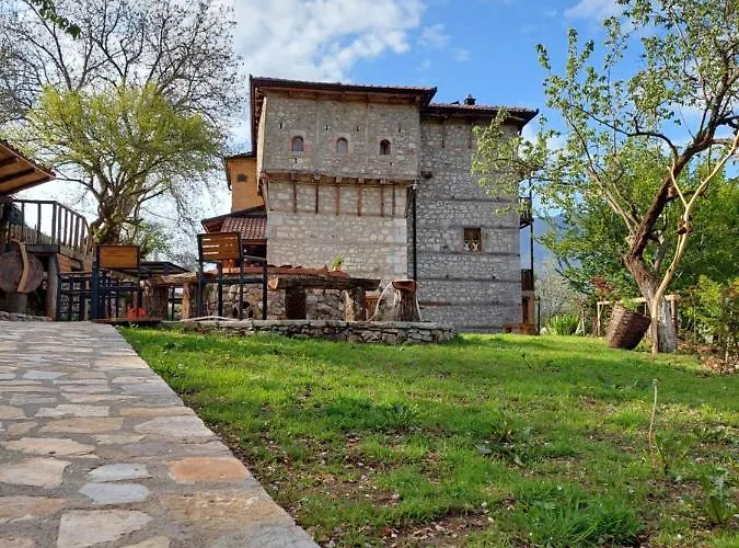 Kulla Hupi Agriturism